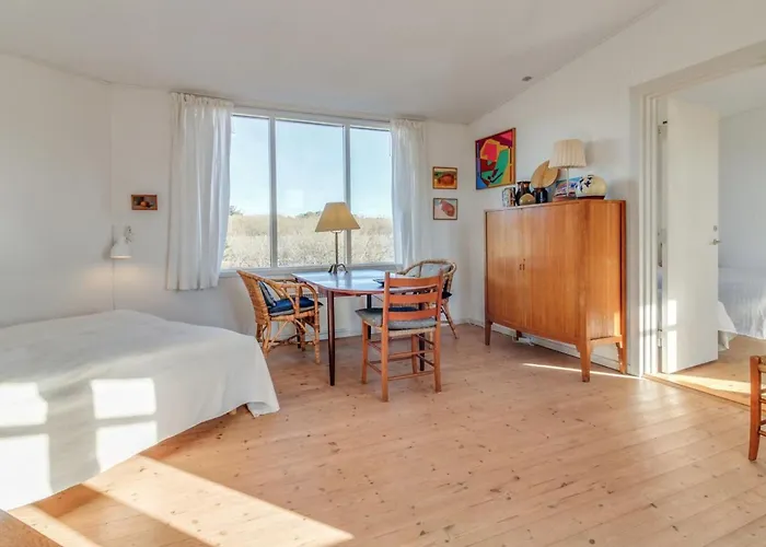 Jules - 300m From The Sea By Interhome *