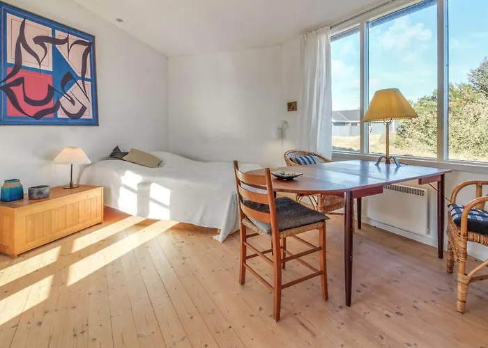 Jules - 300m From The Sea By Interhome *