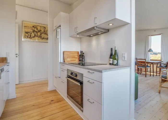 Jules - 300m From The Sea By Interhome